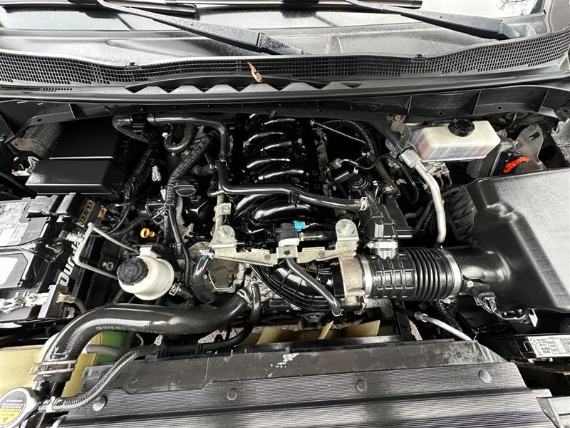 2017 Nissan Titan PRO-4X photo 22
