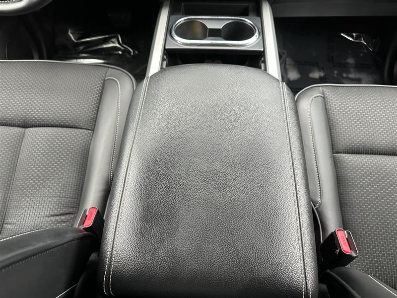 2017 Nissan Titan PRO-4X photo 37
