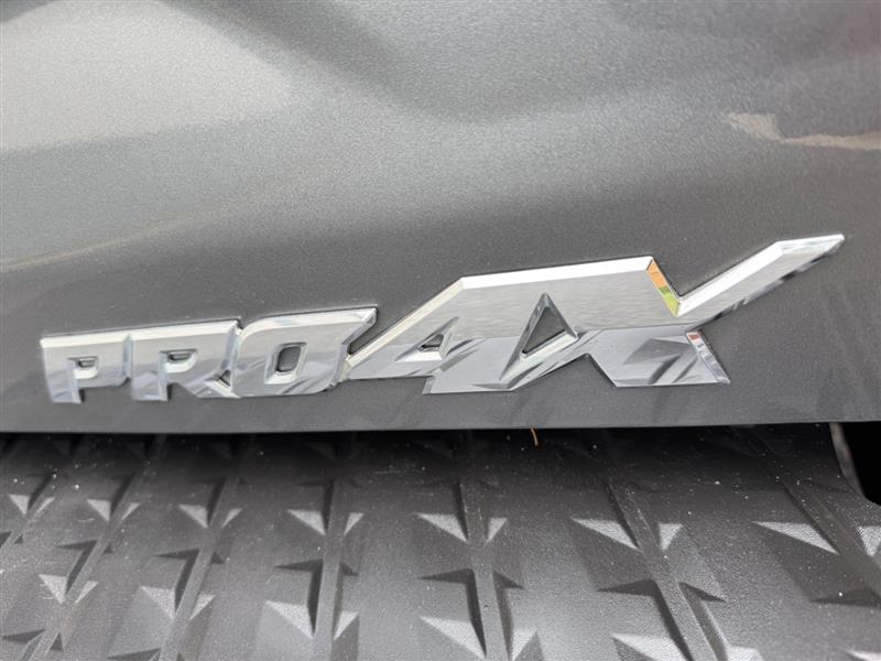 2017 Nissan Titan PRO-4X photo 52