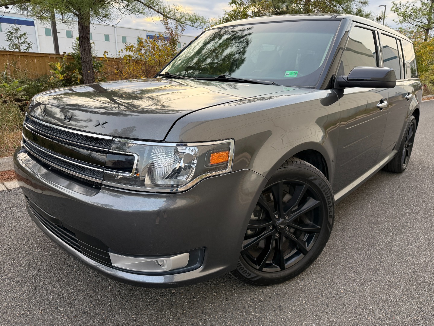 2019 Ford Flex SEL's photo