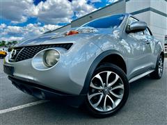 2011 NISSAN JUKE SL