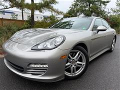 2012 PORSCHE PANAMERA 