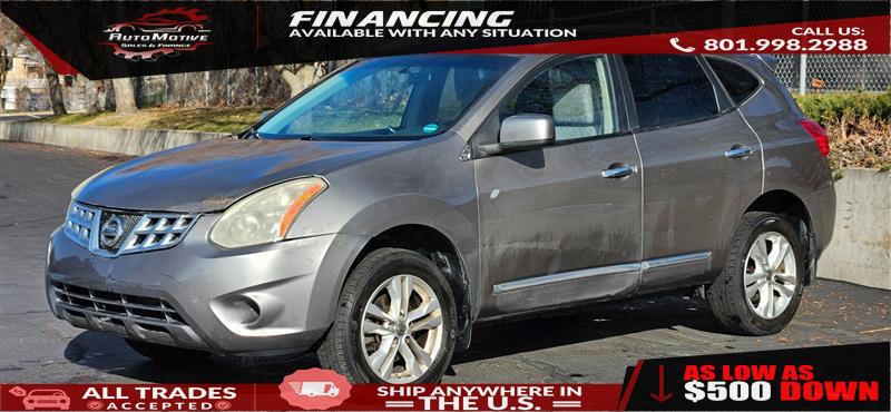 2012 Nissan Rogue SV's photo