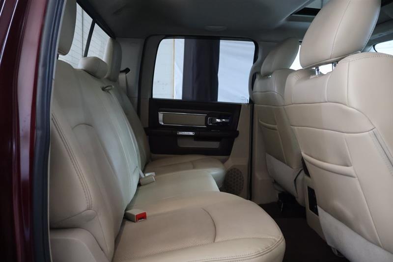 2016 RAM 1500 LARAMIE