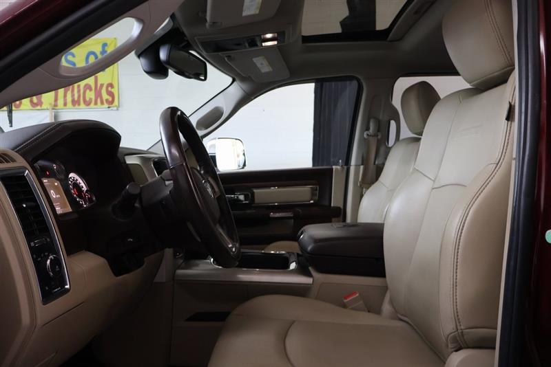 2016 RAM 1500 LARAMIE