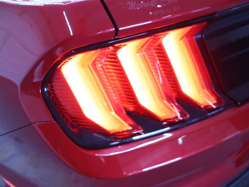 2021 FORD MUSTANG ECOBOOST