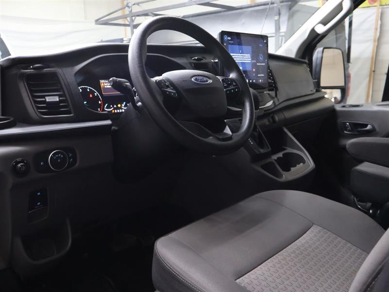 2023 FORD TRANSIT PASSENGER WAGON XLT