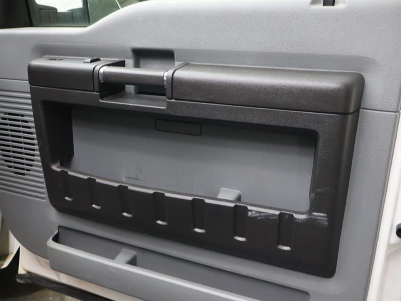 2015 FORD SUPER DUTY F-250 SRW XL