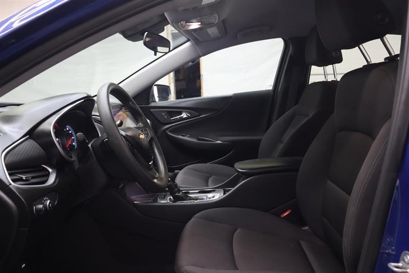 2023 CHEVROLET MALIBU LS