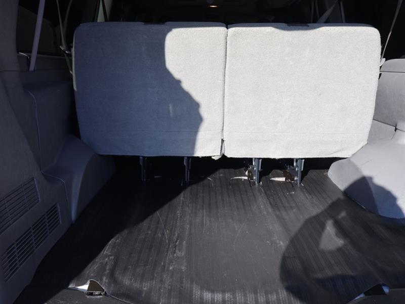 2023 CHEVROLET EXPRESS PASSENGER LS