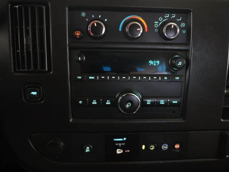 2023 CHEVROLET EXPRESS PASSENGER LS