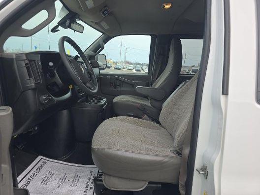 2020 CHEVROLET EXPRESS PASSENGER LT