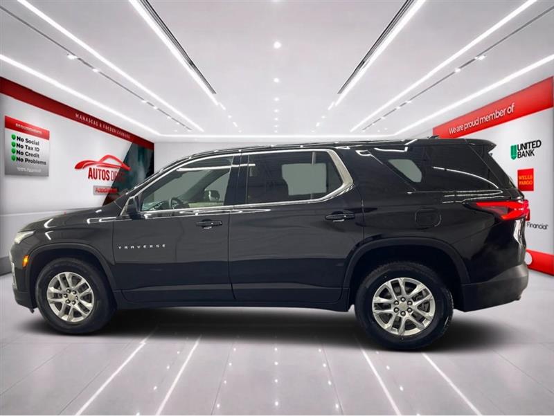 2022 CHEVROLET TRAVERSE LS
