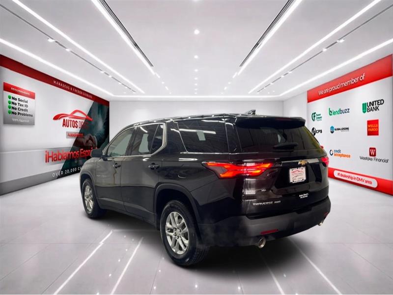 2022 CHEVROLET TRAVERSE LS