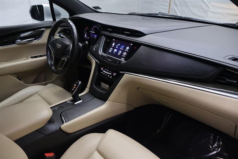 2017 CADILLAC XT5 BASE