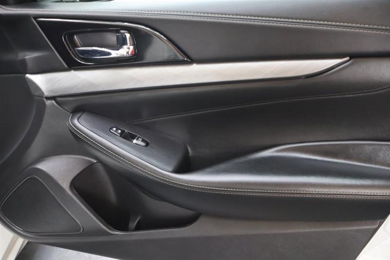 2018 NISSAN MAXIMA SL