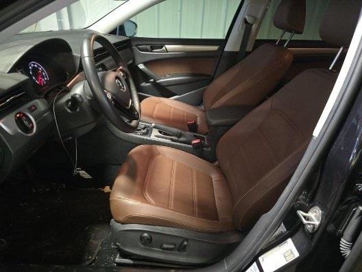 2022 VOLKSWAGEN PASSAT 2.0T SE