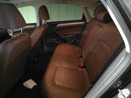 2022 VOLKSWAGEN PASSAT 2.0T SE