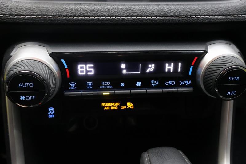 2019 TOYOTA RAV4 HYBRID LE