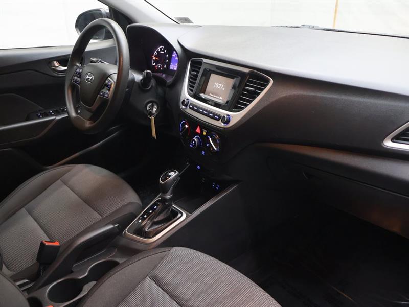 2021 HYUNDAI ACCENT SE