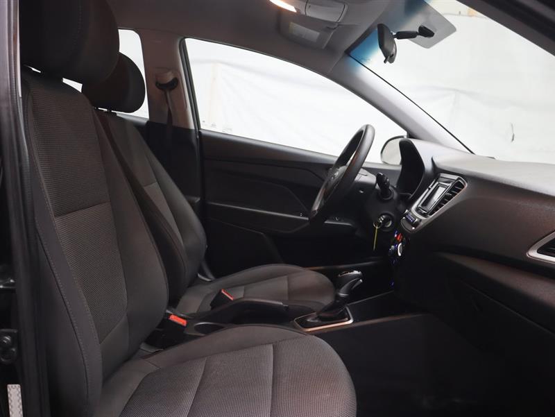 2021 HYUNDAI ACCENT SE