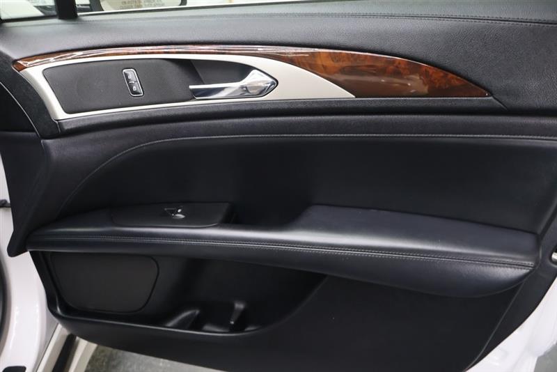 2017 LINCOLN MKZ SELECT