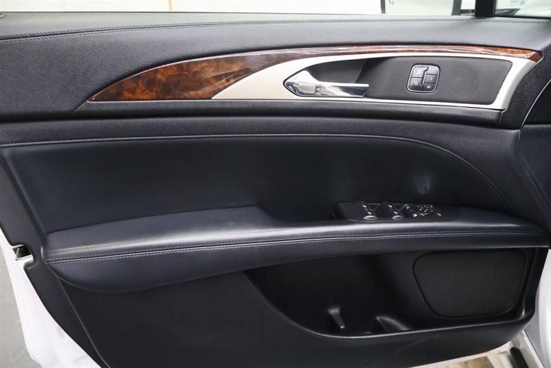 2017 LINCOLN MKZ SELECT