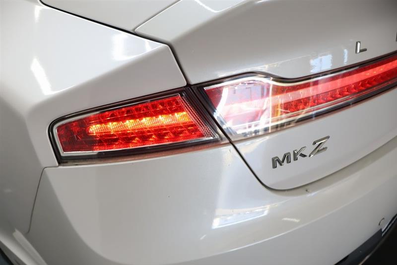 2017 LINCOLN MKZ SELECT