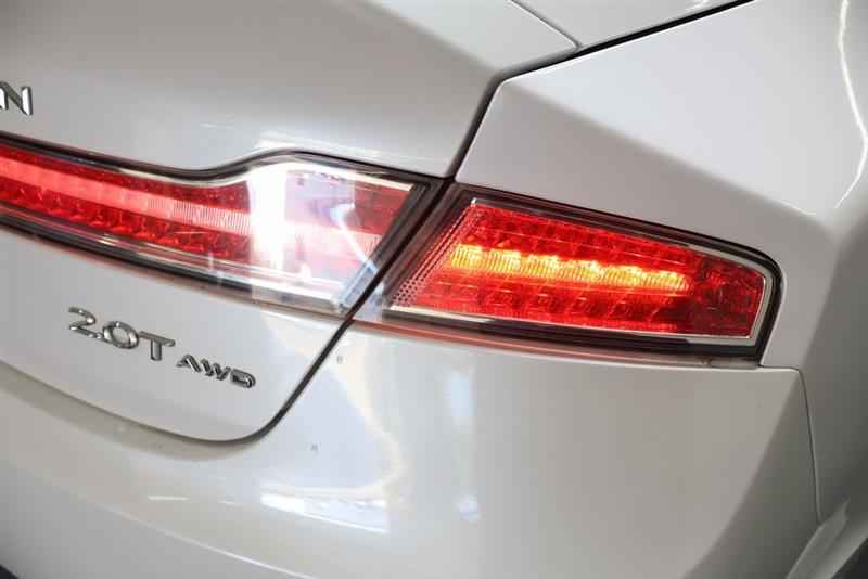 2017 LINCOLN MKZ SELECT