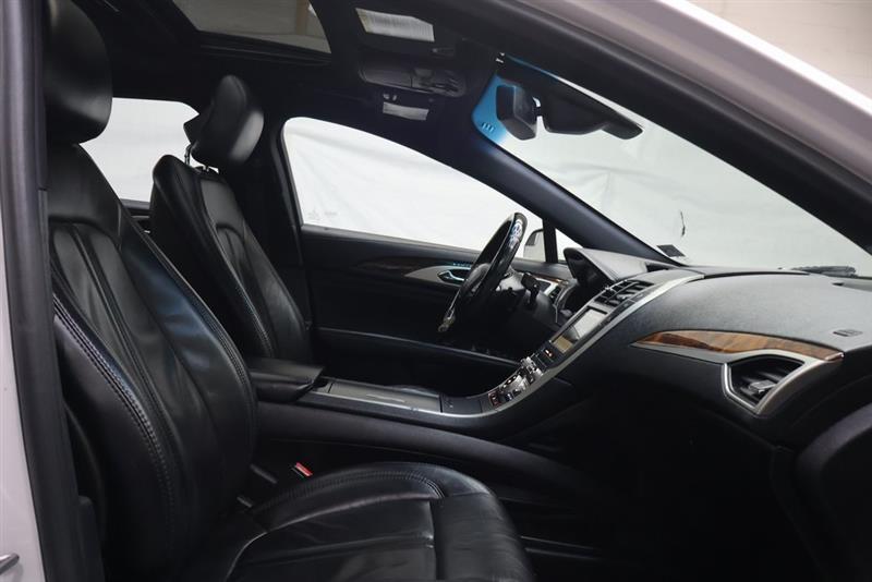 2017 LINCOLN MKZ SELECT