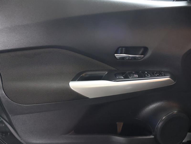 2019 NISSAN KICKS SV