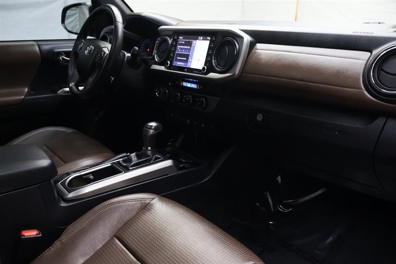 2022 TOYOTA TACOMA LIMITED