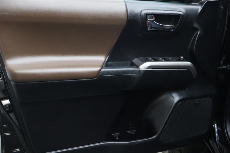 2022 TOYOTA TACOMA LIMITED