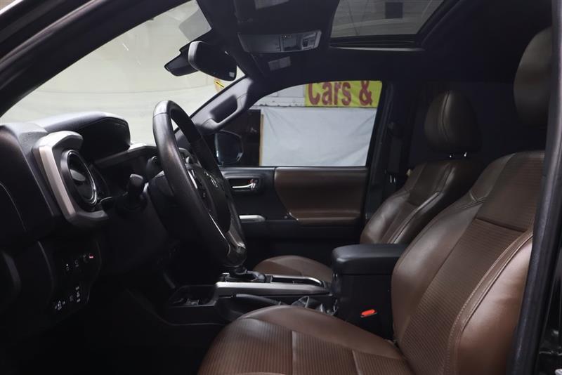 2022 TOYOTA TACOMA LIMITED