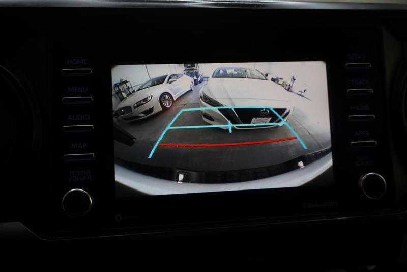 2021 TOYOTA TACOMA SR