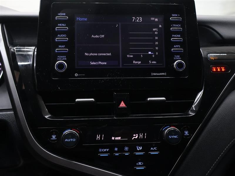 2022 TOYOTA CAMRY LE