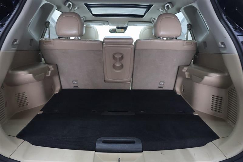 2017 NISSAN ROGUE SL