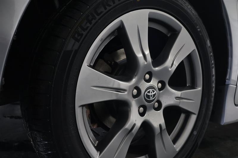 2018 TOYOTA SIENNA SE