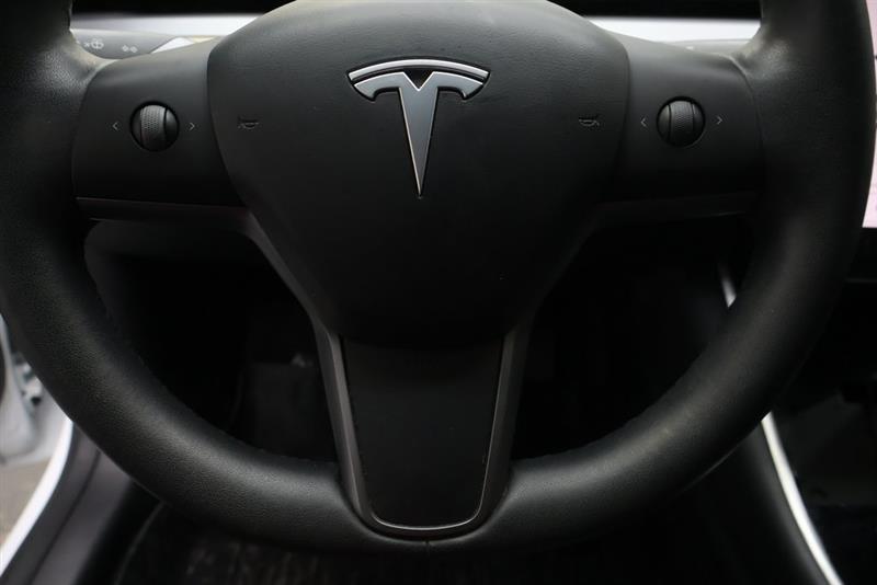 2020 TESLA MODEL 3 Standard Range