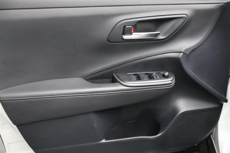 2023 TOYOTA CROWN XLE/LIMITED