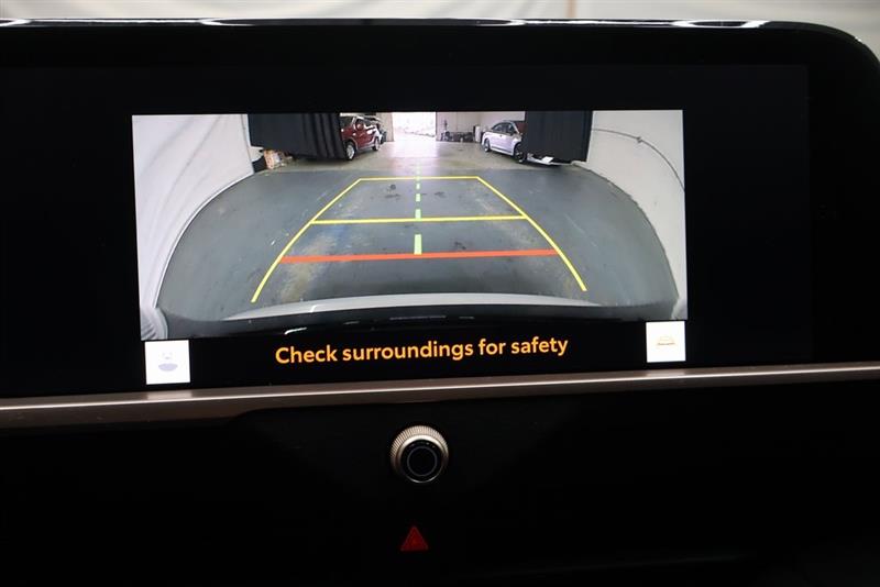 2023 TOYOTA CROWN XLE/LIMITED