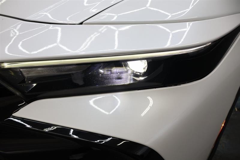 2023 TOYOTA CROWN XLE/LIMITED