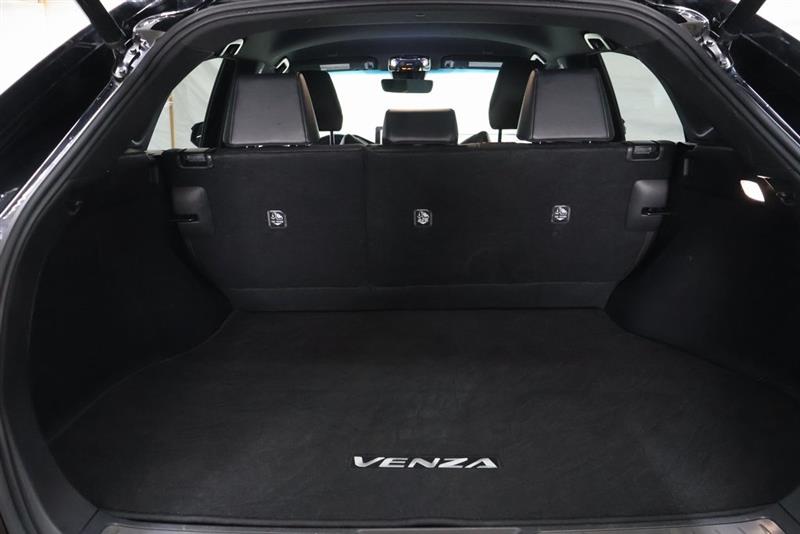 2023 TOYOTA VENZA XLE