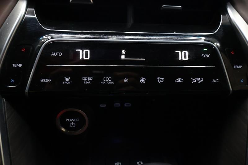 2023 TOYOTA VENZA XLE