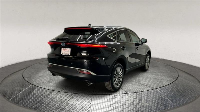 2023 TOYOTA VENZA XLE