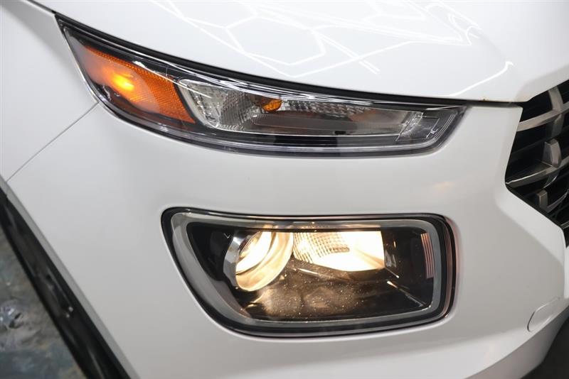 2022 HYUNDAI VENUE SEL