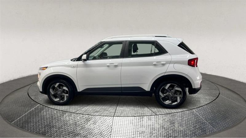 2022 HYUNDAI VENUE SEL