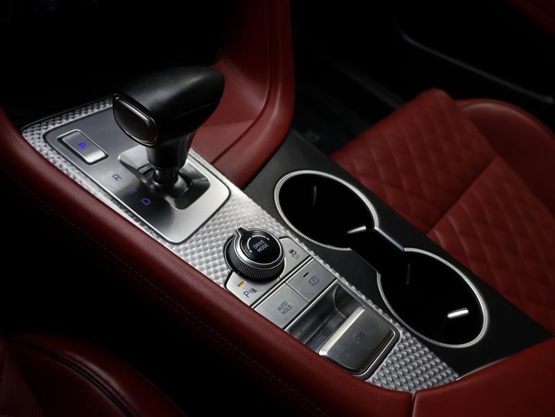 2023 GENESIS G70 3.3T