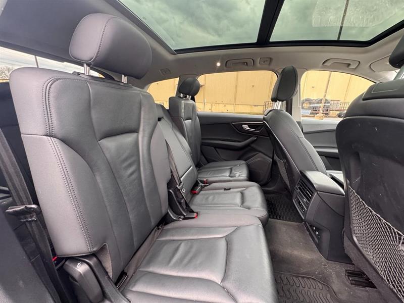 2020 AUDI Q7 PREMIUM