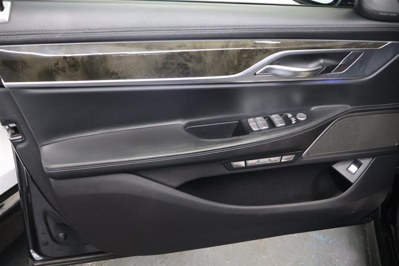 2017 BMW 7 SERIES 750i
